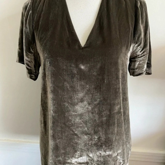 Madewell • Taupe Grey Velvet Choker Blouse - Picture 6 of 10
